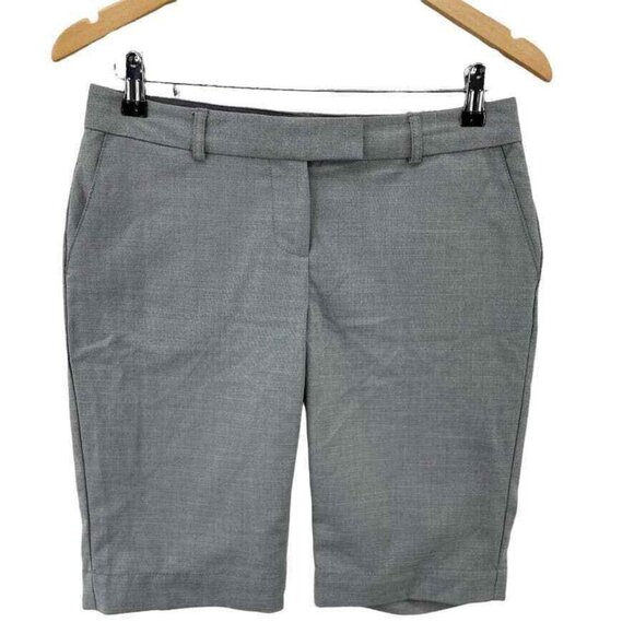 Old Navy Bermuda Career Short Womens 2 Gray Mid Rise Polyester‎ Rayon Pockets - Picture 1 of 8